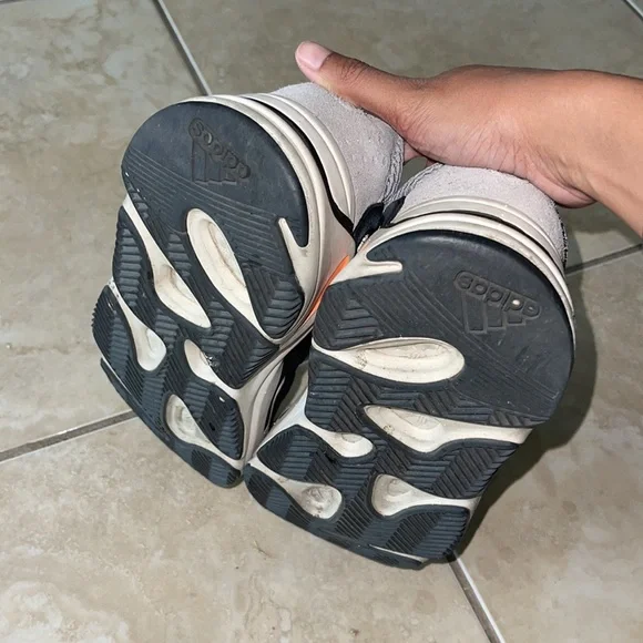 Yeezy Boost 700 Wave Runner
